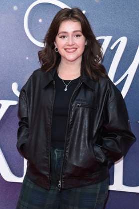 Carly-Sophia Davies bei der Premiere des Kinofilms Jay Kelly auf dem 69. BFI London Film Festival 2025 in der Royal Festival Hall. London, 10.10.2025