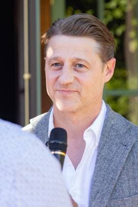 48th Mill Valley Film Festival - US premiere of Everyone Is Lying to You for Money Director, Producer, and Writer Ben McKenzie attend the US premiere of the documentary Everyone is Lying to You for Money at the 48th Mill Valley Film Festival at the Outdoor Art Club on October 11, 2025 in Mill Valley, California Mill Valley Outdoor Art Club California USA Copyright: xPicturexHappyxPhotosx