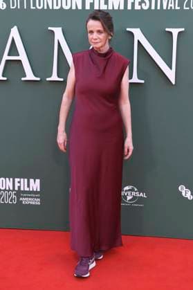 Emily Watson bei der Premiere des Kinofilms Hamnet auf dem 69. BFI London Film Festival 2025 in der Royal Festival Hall. London, 11.10.2025