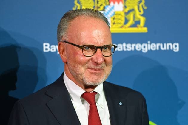 Karl Heinz RUMMENIGGE, (ehemaliger Vorstandsvorsitzender FC Bayern Muenchen), Einzelbild,angeschnittenes Einzelmotiv,Portraet,Portrait,Porträt. Bayerischer Sportpreis 2025 in der BMW Welt, Roter Teppich,Red Carpet am 11.10.2025