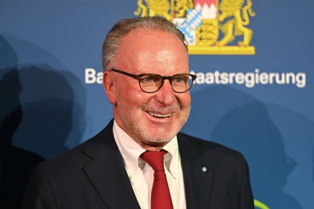 Karl Heinz RUMMENIGGE, (ehemaliger Vorstandsvorsitzender FC Bayern Muenchen), Einzelbild,angeschnittenes Einzelmotiv,Portraet,Portrait,Porträt. Bayerischer Sportpreis 2025 in der BMW Welt, Roter Teppich,Red Carpet am 11.10.2025