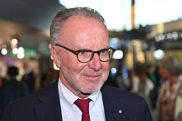 Karl Heinz RUMMENIGGE, (ehemaliger Vorstandsvorsitzender FC Bayern Muenchen), Einzelbild,angeschnittenes Einzelmotiv,Portraet,Portrait,Porträt. Bayerischer Sportpreis 2025 in der BMW Welt, Roter Teppich,Red Carpet am 11.10.2025