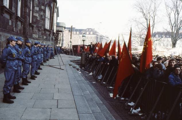 Copenhagen Denmark 1ST.april 1985 danish tradions and workers demond stte work or emplyment for each adn every on rally in copenhagen emind danish prime minister Poul Schlüter that time rally infron danish fparlament folkettinegt christiansborg in copenhagen. (Photo.Francis Joseph Deann Dean Pictures) (Not for commercial use,and editorial use only)