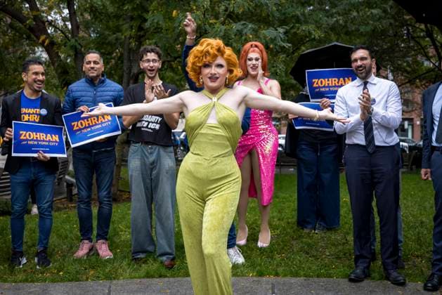 Mayoral Candidate Mamdani Campaigns with LGBTQ+ New Yorkers LGBTQ+ New Yorkers gather for democratic socialist running for Mayor, Zohran Mamdani during National Coming Out Day at the AIDS Memorial. New York NY United States Copyright: MichaelxNigro