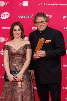 Award - Deutscher Filmpreis 2024 Sophie Gordeladze und Marcus Bosch beim Opus Klassik 2025 im Konzerthaus am Gendarmenmarkt am 12.10.2025 in Berlin. Copyright: xEventpressxKochanx