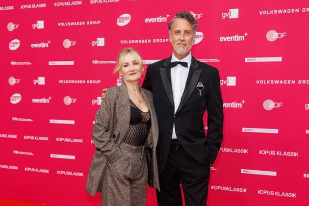 Award - Deutscher Filmpreis 2024 Katharine Mehrling und Philip Krippendorff beim Opus Klassik 2025 im Konzerthaus am Gendarmenmarkt am 12.10.2025 in Berlin. Copyright: xEventpressxKochanx