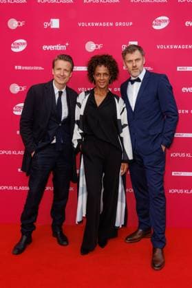 Award - Deutscher Filmpreis 2024 Maximilian von Pufendorf, Dennenesch Zoude und Jens Atzorn beim Opus Klassik 2025 im Konzerthaus am Gendarmenmarkt am 12.10.2025 in Berlin. Copyright: xEventpressxKochanx