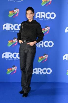 Alma Jodorowsky attend the Arco Premiere at UGC Cine Cite Bercy 449620 2025 10 12 Paris Egypt  Copyright: xLionelxGuericolasx xStarfacex STAR_449620_045