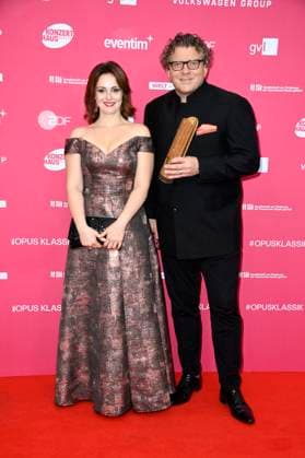 Sophie Gordeladze und Marcus Bosch bei der Verleihung des Opus Klassik 2025 im Konzerthaus am Gendarmenmarkt. Berlin, 12.10.2025