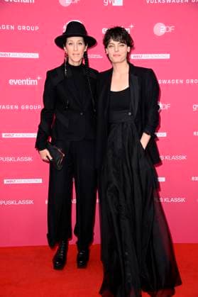 Esther Perbandt und Emily D™Angelo bei der Verleihung des Opus Klassik 2025 im Konzerthaus am Gendarmenmarkt. Berlin, 12.10.2025