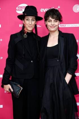 Esther Perbandt und Emily D™Angelo bei der Verleihung des Opus Klassik 2025 im Konzerthaus am Gendarmenmarkt. Berlin, 12.10.2025