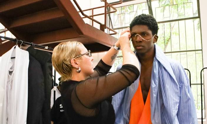 RECORD DATE NOT STATED backstage and social media of the Joao Pimenta show at SPFW No. 60 in Sao Paulo Sao Paulo (SP), 10 13 2025 fashion backstage social SPFW N60 Joao Pimenta Joao Pimenta fashion show at Sao Paulo Fashion Week - SPFW N60, at the Mario de Andrade Library on Rua da Consolacao 94 - at the Republica in Sao Paulo this Monday morning, October 13, 2025. (Foto: Milene Cardoso Thenews2 imago images) backstage and social media of the Joao Pimenta show at SPFW No. 60 in Sao Paulo  Copyright: xMilenexCardosox