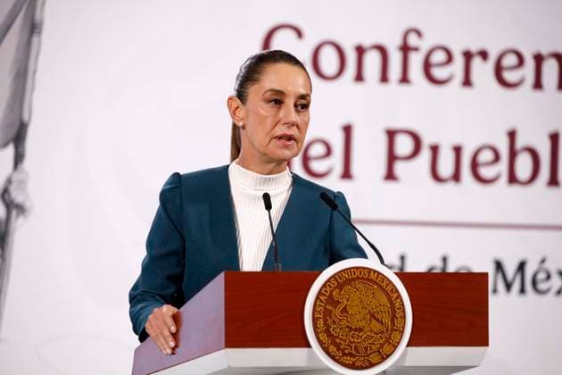 Mexico™s President Claudia Sheinbaum Holds Havy Rains Damage Report Mexican President Claudia Sheinbaum Pardo released the damage report and the emergency measures adopted due to the heavy rains during a press conference at the National Palace on October 13, 2025, in Mexico City, Mexico. (Photo by Luis Barron Eyepix Group) Copyright: xLuisxBarronx xEyepixxGroupx LB_13102025_3