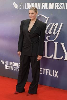 Jay Kelly Film Premiere Director Greta Gerwig attends the BFI London Film Festival Gala of Jay Kelly, during the BFI London Film Festival, the Royal Festival Hall, London. 10th October 2025.  Copyright: xAndrewxSimsx NINTCHDBPICT001030887294
