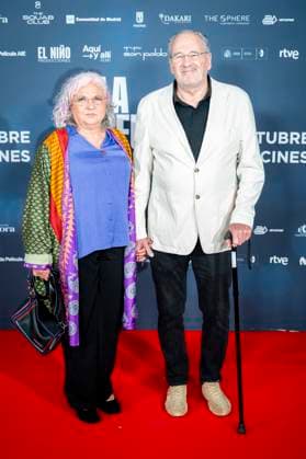 La Deuda Premiere, Madrid, Spain - 14 Oct 2025 Carlos Olalla attends to La Deuda Premiere at Callao Cinema on 14 September, 2025 in Madrid, Spain. (Credit: Miguel Escavias Alfa Images) Madrid Callao Cinema Madrid Spain Copyright: x x2025xMiguelxEscavias AlfaxImagesx
