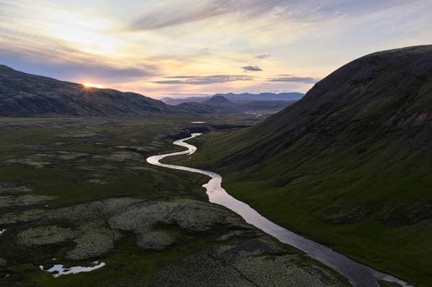 Winding river in stíflisdalur valley at sunset iceland Reykjavík, Reykjavíkurborg, Iceland CR_OSBJ251013-1817275-01