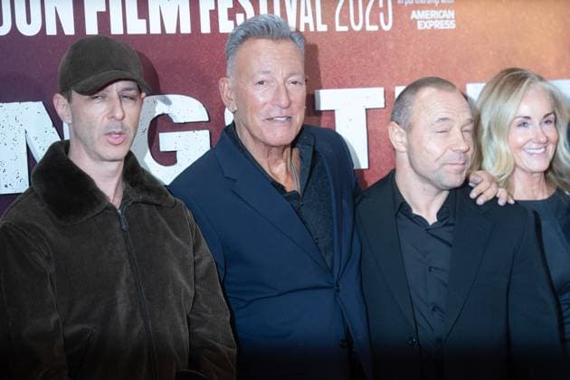 London Film Festival 2025 - Springsteen: Deliver Me from Nowhere Arrivals at Royal Festival Hall, Southbank, London Jeremy Strong, Bruce Springsteen, Stephen Graham attends the Headline Gala of Springsteen: Deliver Me from Nowhere at The 69th BFI London Film Festival at Royal Festival Hall, Southbank, London, England, UK on Wednesday 15 October, 2025., Credit:Justin Ng Avalon Copyright: xJustinxNgx xAvalonx 1045764226