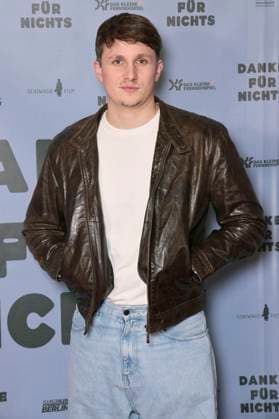 Leon Lukas Blaschke bei der Premiere des Kinofilms Danke für nichts im Filmtheater Colosseum. Berlin, 15.10.2025
