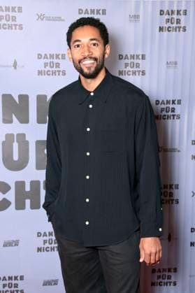 Benito Bause bei der Premiere des Kinofilms Danke für nichts im Filmtheater Colosseum. Berlin, 15.10.2025