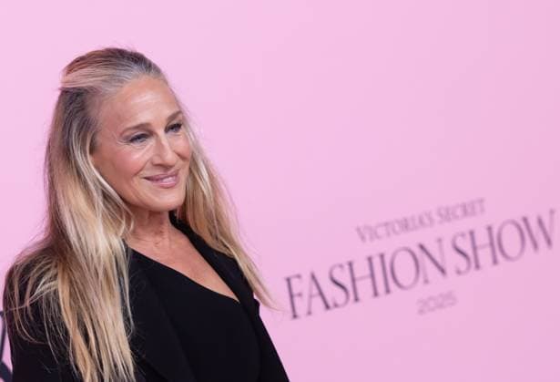 Pink carpet arrivals for the Victoria s Secret 2025 Fashion Show Featuring: Sarah Jessica Parker Where: Brooklyn, New York, United States When: 15 Oct 2025 Credit: Janet Mayer INSTARimages.com EDITORIAL USE ONLY. NOT FOR USE BY NEWSPAPERS BASED IN THE UK. Copyright: xx instar55181290