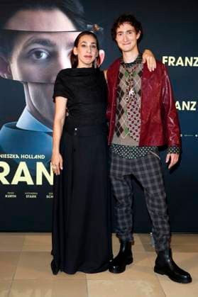 Carol Schuler und Idan Weiss bei der Premiere des Kinofilms Franz K. im Delphi Filmpalast am Zoo. Berlin, 15.10.2025