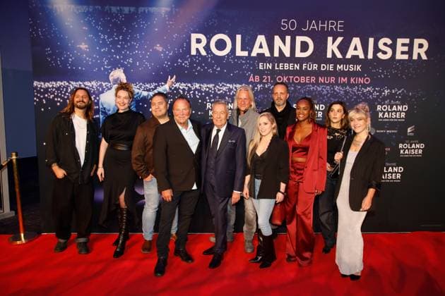 Weltpremiere des Konzertfilms 50 JAHRE ROLAND KAISER EIN LEBEN FÜR DIE MUSIK Münster, 16.10.2025 Roland Kaiser bei der Weltpremiere des Roland Kaiser Kinofilms 50 Jahre Roland Kaiser Ein Leben für die Musik im Cineplex Kino Münster Nordrhein-Westfalen Germany Copyright: xMatthiasxGränzdörferx