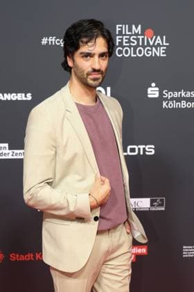 Marcel Zuschlag bei der Ankunft zur Verleihung der Film Festvial Cologne Awards am 16.10.2025 im Cineplex Filmpalast in Koeln Film Festival Cologne Awards 2025 in Koeln