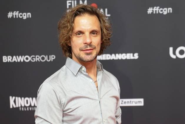 Chris Schulz bei der Ankunft zur Verleihung der Film Festvial Cologne Awards am 16.10.2025 im Cineplex Filmpalast in Koeln Film Festival Cologne Awards 2025 in Koeln
