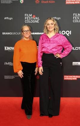 Gertje Forlong und Jennifer Buschmann bei der Ankunft zur Verleihung der Film Festvial Cologne Awards am 16.10.2025 im Cineplex Filmpalast in Koeln Film Festival Cologne Awards 2025 in Koeln