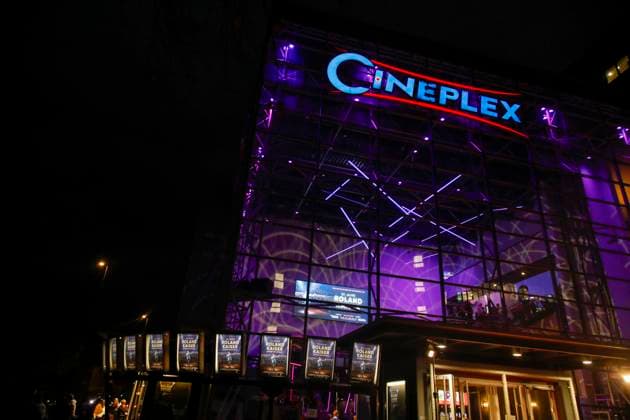 Weltpremiere des Roland Kaiser Konzertfilm 50 Jahre Roland Kaiser - Ein Leben für die Musik in Münster Münster, 16.10.2025 Roland Kaiser Plakat am Cineplex Münster bei der Weltpremiere des Roland Kaiser-Konzertfilms in Münster NRW Copyright: xMatthiasxGränzdörferx