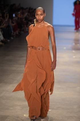SaO PAULO, SP - 16.10.2025: SPFW N60 - Fashion designer Marina Bitu& 39;s fashion show at SPFW N60 takes place this Thursday afternoon (16) at the Brazilian Cultures Pavilion in Ibirapuera Park, in Sao Paulo, SP. x2825479x  RodileixMorais