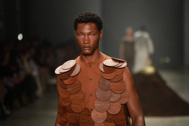 Leandro Castro s fashion show at SPFW No. 60 in Sao Paulo Sao Paulo (SP), 10 16 2025 - Fashion Fashion Show King Boy Leandro Castro fashion show at Sao Paulo Fashion Week - SPFW N60, at Pacubra in Ibirapuera Park in Sao Paulo, this Thursday, October 16, 2025. (Foto: Fabricio Bomjardim Thenews2 imago images) Leandro Castro s fashion show at SPFW No. 60 in Sao Paulo  Copyright: xFABRICIOxBOMJARDIMx