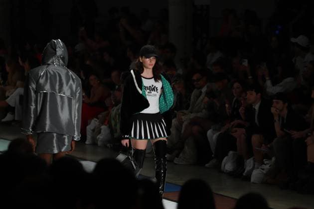 dario mittmann fashion show at spfw n60 in sao paulo Sao Paulo (SP), 10 16 2025 - fashion show Dario Mittmann Dario Mittmann fashion show at Sao Paulo Fashion Week - SPFW N60, at Pacubra in Ibirapuera Park in Sao Paulo, this Thursday, October 16, 2025. (Foto: Fabricio Bomjardim Thenews2 imago images) dario mittmann fashion show at spfw n60 in sao paulo  Copyright: xFABRICIOxBOMJARDIMx