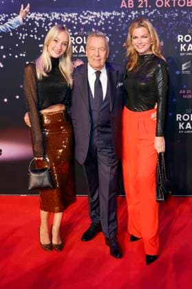 Annalena Keiler, Roland Kaiser und Saskia Leppin bei der Premiere des Dokumentarfilms 50 Jahre Roland Kaiser - Ein Leben für die Musik im Cineplex Münster. Münster, 16.10.2025
