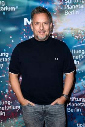 Lars Pape bei der Weltpremiere der 360Â° Fulldome-Show von Peter Schillings Major Tom: völlig losgelöst im Zeiss-Großplanetarium. Berlin, 16.10.2025