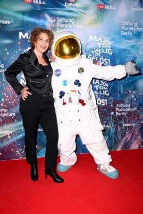 Heike Kloss bei der Weltpremiere der 360Â° Fulldome-Show von Peter Schillings Major Tom: völlig losgelöst im Zeiss-Großplanetarium. Berlin, 16.10.2025