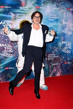 Kristian Schuller bei der Weltpremiere der 360Â° Fulldome-Show von Peter Schillings Major Tom: völlig losgelöst im Zeiss-Großplanetarium. Berlin, 16.10.2025