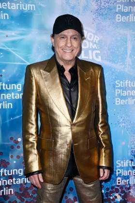 Peter Schilling bei der Weltpremiere der 360Â° Fulldome-Show von Peter Schillings Major Tom: völlig losgelöst im Zeiss-Großplanetarium. Berlin, 16.10.2025