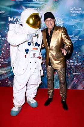Peter Schilling bei der Weltpremiere der 360Â° Fulldome-Show von Peter Schillings Major Tom: völlig losgelöst im Zeiss-Großplanetarium. Berlin, 16.10.2025