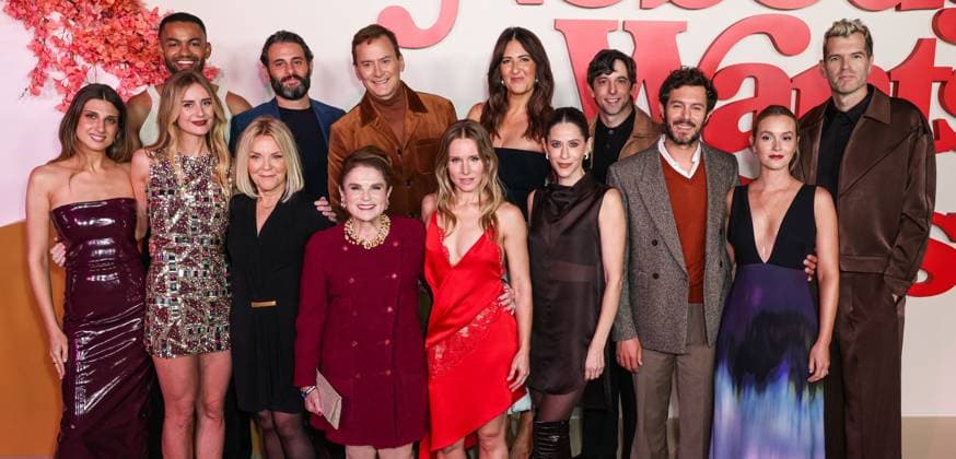 Los Angeles Premiere Of Netflix s Nobody Wants This Season 2 Emily Arlook, Justine Lupe wearing JW Anderson, Miles Fowler, Stephanie Faracy, Arian Moayed, Michael Hitchcock, Tovah Feldshuh, Kristen Bell, D Arcy Carden, Jackie Tohn, Joe Gillette, Adam Brody, Leighton Meester wearing Caroline s Couture by Chopard and Timothy Simons arrive at the Los Angeles Premiere Of Netflix s Nobody Wants This Season 2 held at The Egyptian Theatre Hollywood in Hollywood, Los Angeles, California, United States. The Egyptian Theatre Hollywood, Hollywood, Los Angeles, California, USA California United States Copyright: xImagexPressxAgencyx originalFilename: collin-losangel251017_npZqv.jpg
