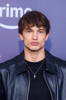 Amazon Premiere - Maxton Hall - Die Welt Zwischen Uns - Giuliano Poplawski bei der Amazon Prime Serien Premiere Maxton Hall - Die Welt Zwischen Uns im Tempodrom am 17.10.2025 in Berlin. Copyright: xEventpressxKochanx