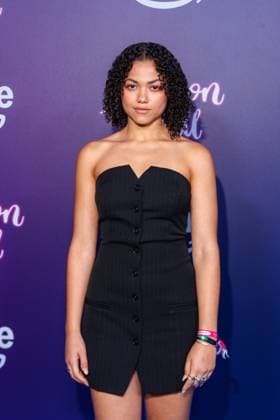 Amazon Premiere - Maxton Hall - Die Welt Zwischen Uns - Serena Posadino bei der Amazon Prime Serien Premiere Maxton Hall - Die Welt Zwischen Uns im Tempodrom am 17.10.2025 in Berlin. Copyright: xEventpressxKochanx
