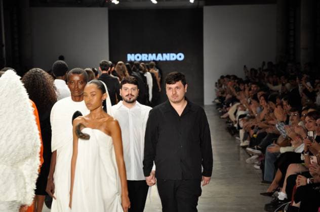 SaO PAULO, SP - 17.10.2025: SPFW N60 - Fashion show by designer Marco Normando, this Friday (17) SPFW - Brazilian Cultures Pavilion located in Ibirapuera Park in Sao Paulo, SP. x2826140x  ArmandoxFerraz