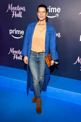 abb Maxton Hall- Anne Düe Duee zu Gast auf dem blauen Teppich bei der Premiere der Amazon Prime TV Serie Maxton Hall - Die Welt zwischen uns Staffel 2 im Tempodrom am 17.10.2025 in Berelin Berlin Deutschland