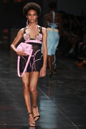 Bold Strap fashion show at SPFW N60 in Sao Paulo Sao Paulo (SP), 10 17 2025 - Fashion Fashion Show Bold Strap Bold Strap fashion show at Sao Paulo Fashion Week - SPFW N60, at Pacubra in Ibirapuera Park in Sao Paulo, this Friday, October 17, 2025. (Foto: Leco Viana Thenews2 imago images) Bold Strap fashion show at SPFW N60 in Sao Paulo  Copyright: xLecoxVianax