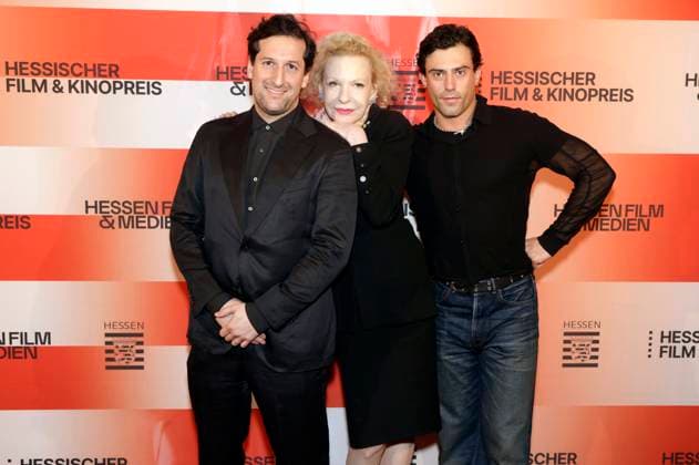 David Hadda, Sunnyi Melles und Aaron Altaras bei der 36. Verleihung des Hessischen Film- und Kinopreises 2025 in der Alten Oper. Frankfurt am Main, 17.10.2025