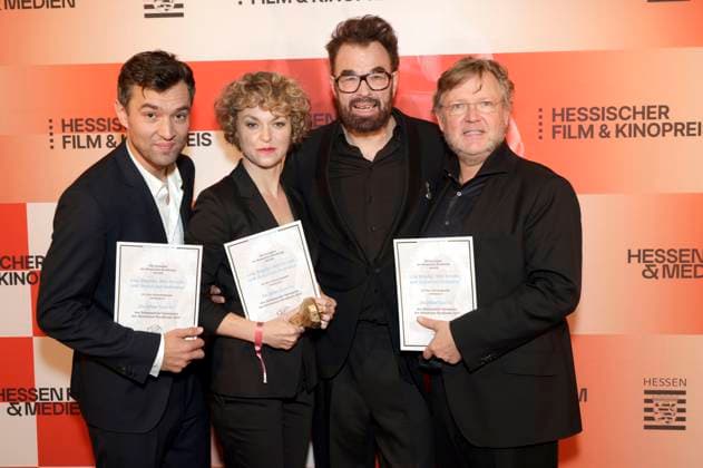 Nils Strunk, Lisa Wagner, Jan Schomburg und Justus von Dohnanyi bei der 36. Verleihung des Hessischen Film- und Kinopreises 2025 in der Alten Oper. Frankfurt am Main, 17.10.2025