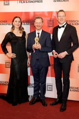Bettina Lamprecht, Michael Kessler und Christoph Degen bei der 36. Verleihung des Hessischen Film- und Kinopreises 2025 in der Alten Oper. Frankfurt am Main, 17.10.2025