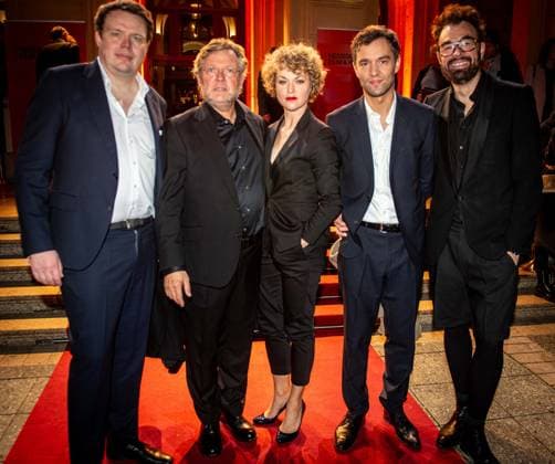 17.20.2025 xesx Frankfurt am Main, Alte Oper Hessische Film- und Kinopreis 2025 Der Cast von Die Affäre Cum-Ex