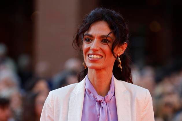 October 18, 2025, Rome, ITALY: Italian actor Roberta Mattei arrives for the screening of the movie ˜Non essere cattivo™ at the 20th annual Rome International Film Fest in Rome, Italy, 18 October 2025. The Festa del Cinema di Roma runs from 15 to 26 October 2025. ANSA FABIO FRUSTACI. Rome ITALY  - ZUMAa110 20251018_zaf_a110_031 Copyright: xFabioxFrustacix